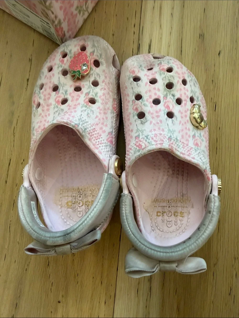 LoveShackFancy crocs Pink Floral Slip-On Sandals with Bow Accents